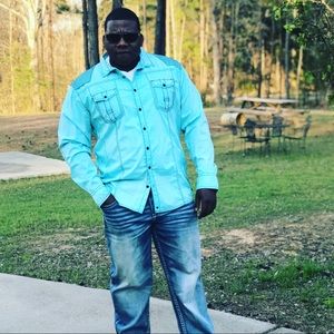 Meet your Posher, Kenyotta